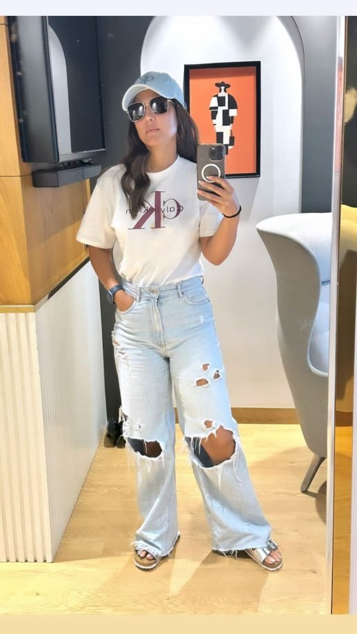 Hina Khan Slays In Casual Style Outfit