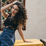 Mehar Bano Shares Humorous Take on Bad Hair Day in Latest Reel