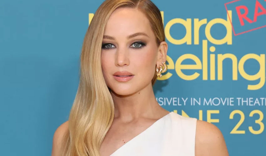 Jennifer Lawrence Reflects on Gender Bias in Hollywood, Credits Women Directors for Shaping Her Career