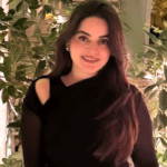 Minuuu is Back! Minal Khan Announces Exciting Television Comeback