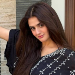 Fans Shower Hira Mani With Poetry After Glamorous New Photo Dump
