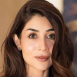 Zoya Nasir’s Funny Message to Her Aunts Wins Hearts on Social Media