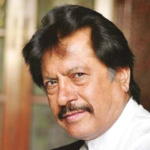 Attaullah Khan Esakhelvi Reveals His Grave Is Already Prepared, Reflects on Reality of Life and Death
