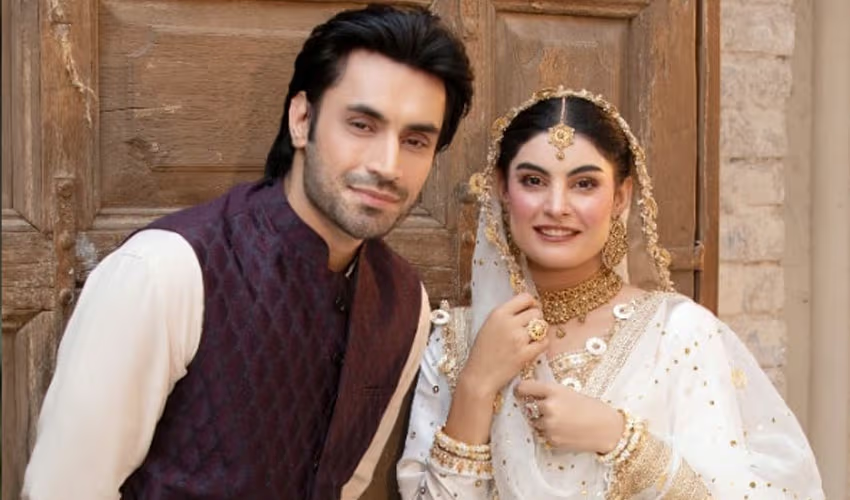 Tamasha 5 Contestants Esra Ayesha and Zayb Khan Get Married